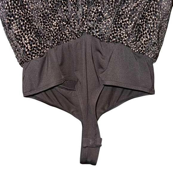 ASTR THE LABEL Zena Black Velvet Dot Bodysuit Size Extra Small - Picture 11 of 16